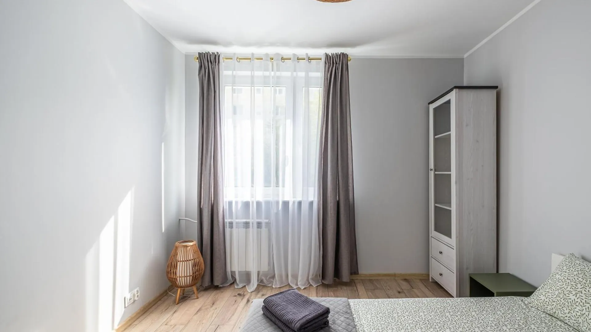 Initium Rooms - Apartament - Kolobrzeska 67L Gdańsk 0*,  Polen